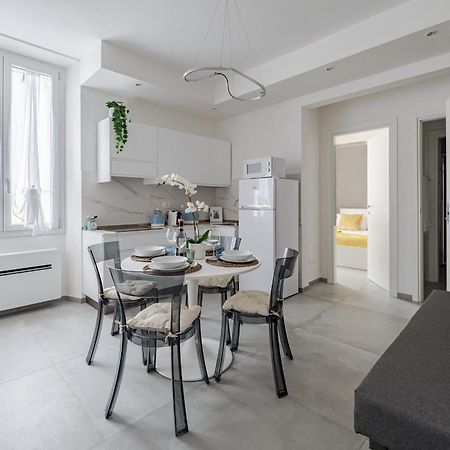 Via Ponte Alle Mosse, 19 - Florence Charming Apartments - A Chic, Newly Renovated Apartment Near Tram Leopolda, A Few Min From Downtown Eksteriør bilde