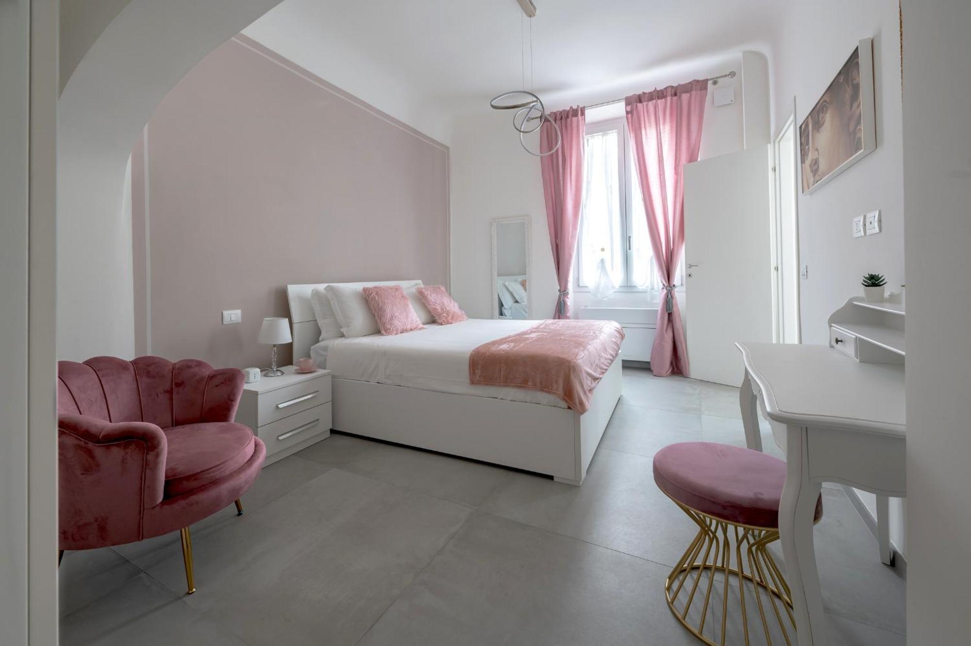 Via Ponte Alle Mosse, 19 - Florence Charming Apartments - A Chic, Newly Renovated Apartment Near Tram Leopolda, A Few Min From Downtown Eksteriør bilde
